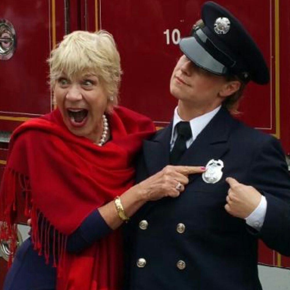 Meet your Posher, Whitney